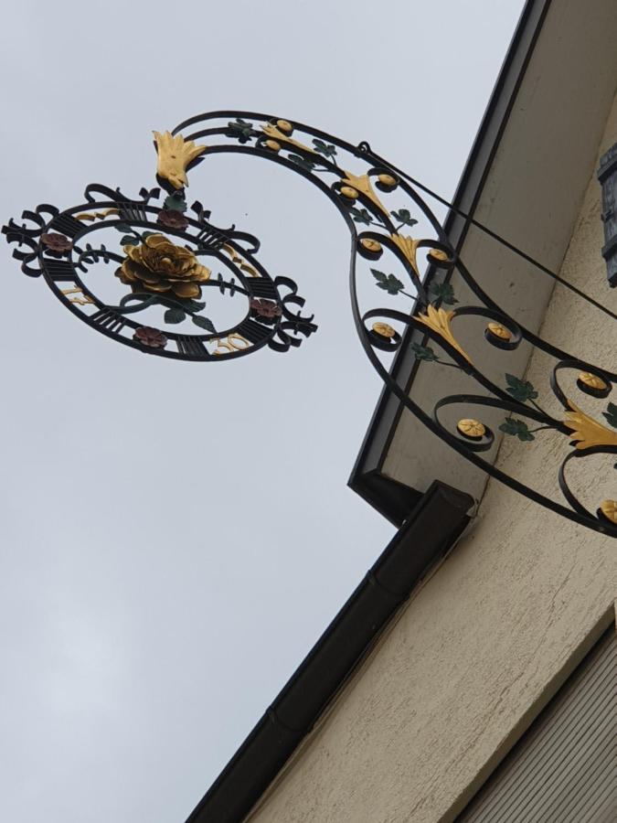 Landgasthof Rose Hotel Ditzingen Buitenkant foto